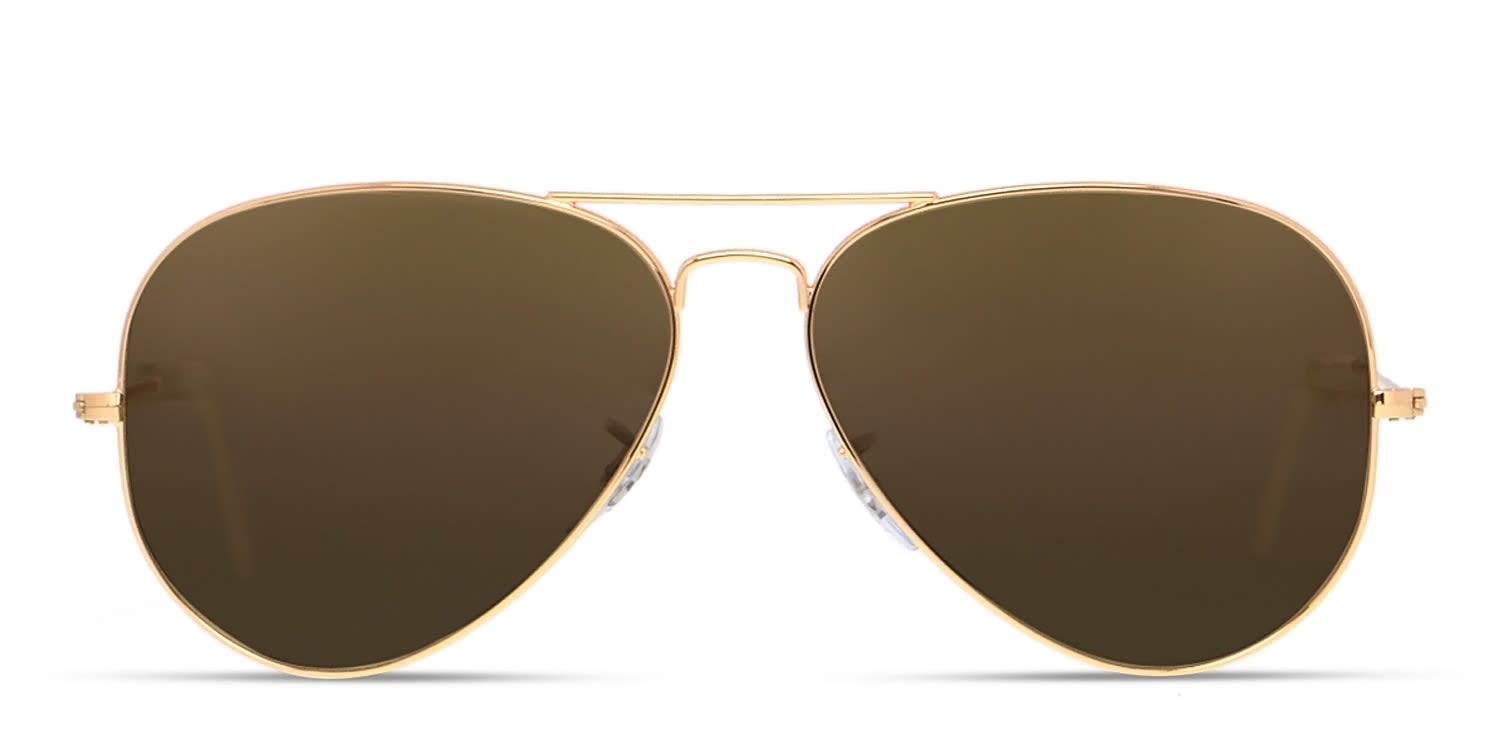 The RayBan 3025’s tearshaped frame is a quirky play on the classic