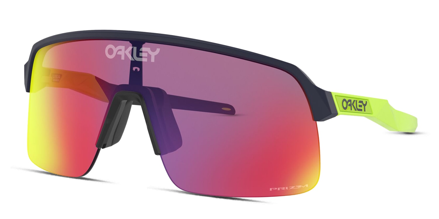 Oakley OO9463 Sutro Lite blue frame with PRIZM road lenses. Lenses