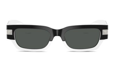 The Oakley Half Jacket 2.0 XL is a semi-rimless sports frame
