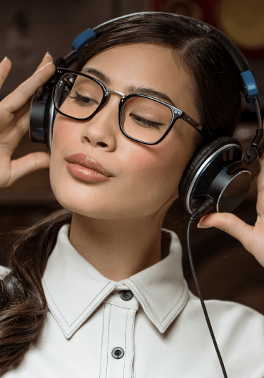 Classic rectangle eyeglasses for women