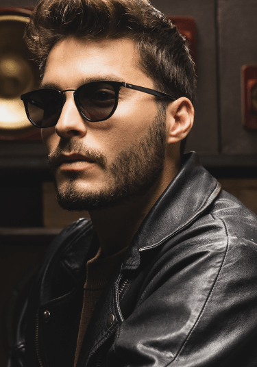 Classic round sunglasses for men