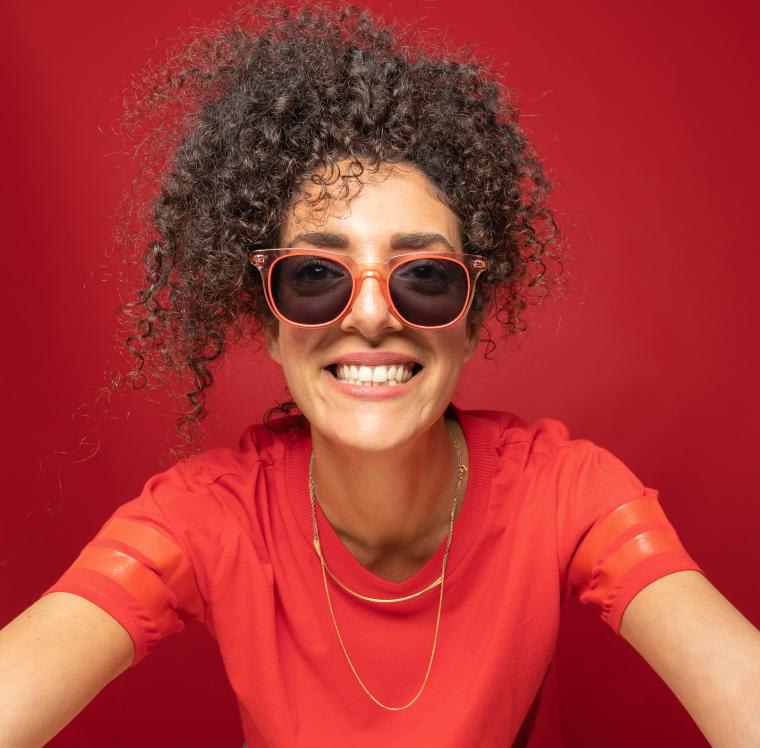 red sunglasses for women