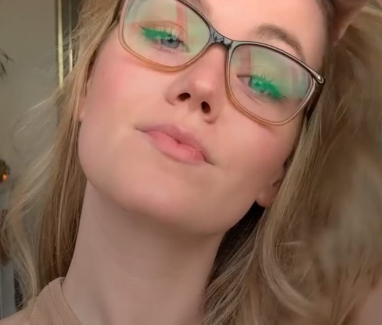 smilin aislinn Muse M Classic eyeglasses