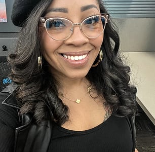 GlassesUSA ambassador wearing fashionable prescription glasses, join creators program