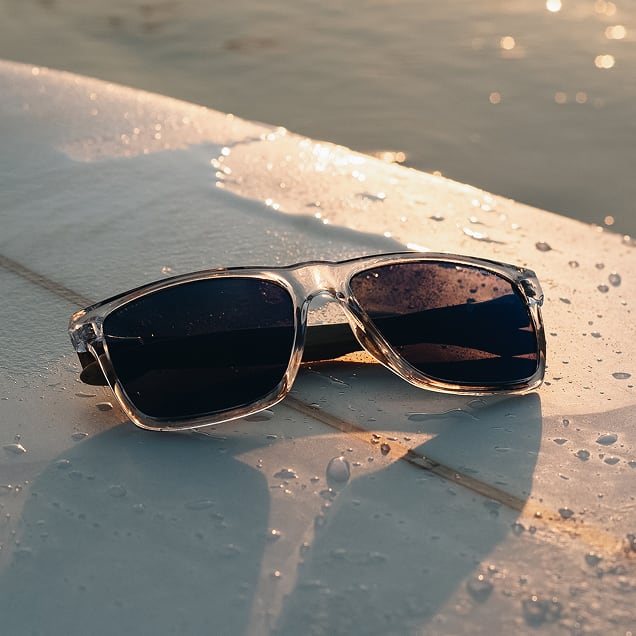 Harwood 2.0 clear transparent frame.