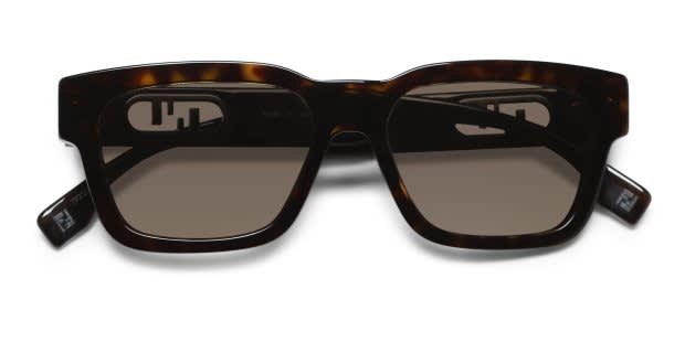 Fendi FE40107I Brown, Tortoise Prescription Sunglasses display picture 3