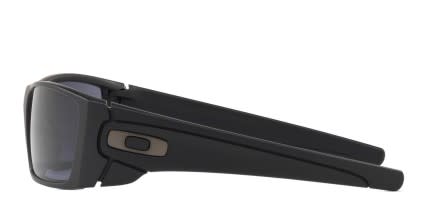 Oakley OO9096 Fuel Cell Black, Gray glasses - Black / Gray - Side View