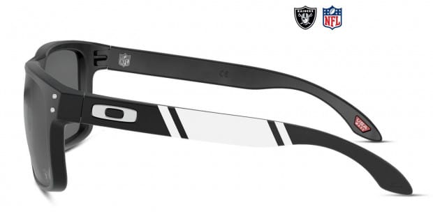 Oakley raiders on sale