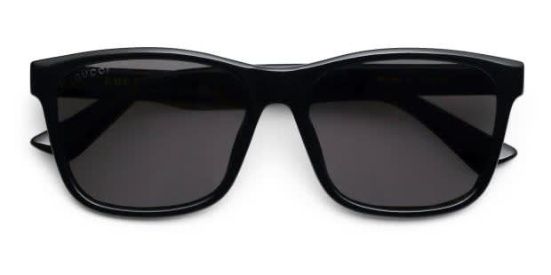 The Gucci GG0746S is a stylish full-rim frame with a subtle touch