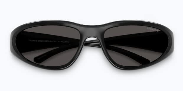 Arnette AN4352 Nineteetwo black frame with dark grey lenses