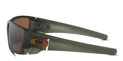 Oakley OO9096 Fuel Cell Prizm Green glasses - Green - Side View