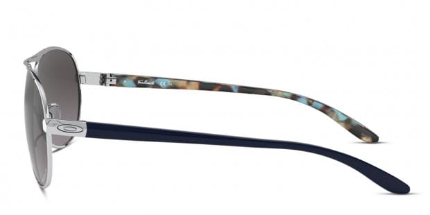 Oakley OO4079 Feedback silver frame with PRIZM grey gradient lenses. Lenses provide 100 UV protection