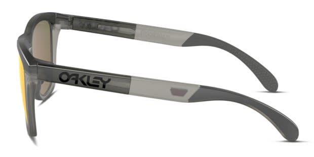 Oakley OO9284 Frogskins Range gray frame with PRIZM ruby lenses