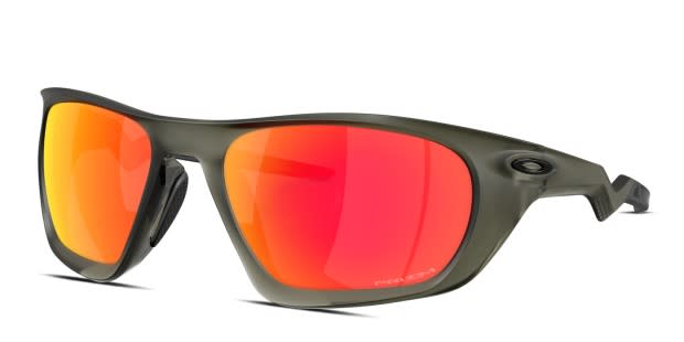 Oakley OO9431 Lateralis green frame with PRIZM ruby lenses