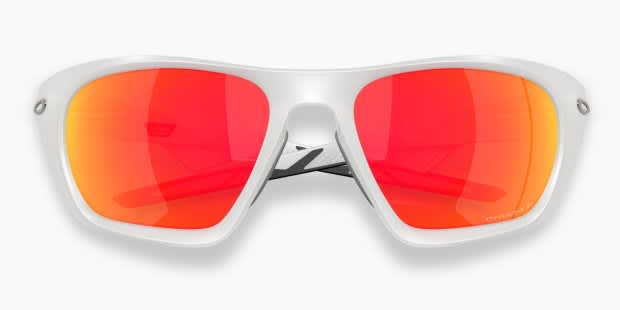Oakley OO9431 Lateralis white frame with PRIZM ruby polarizedized