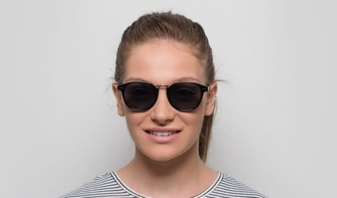 Muse X Hilary Duff Margaret Black Prescription Sunglasses - 50