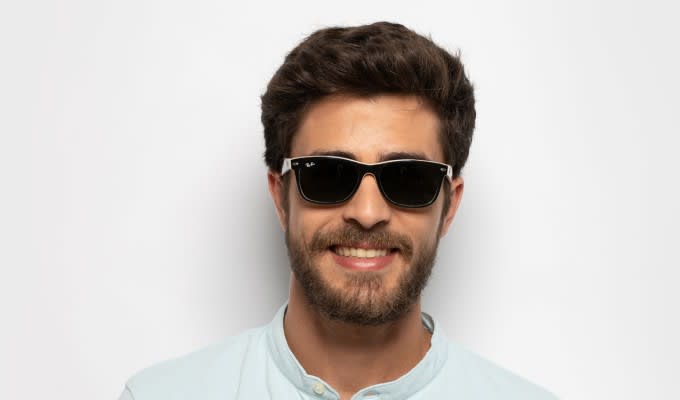 Ray ban new clearance wayfarer black beige
