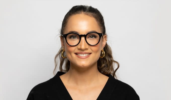 YevsSaintLaurant 『MUSE』ミューズ Muse Round Dark Red Glasses for Women | Eyebuydirect