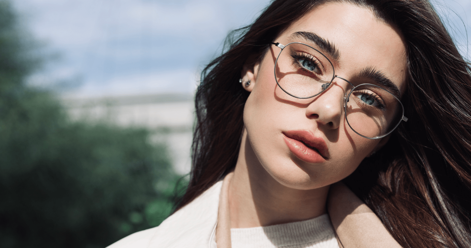 women fashion glasses